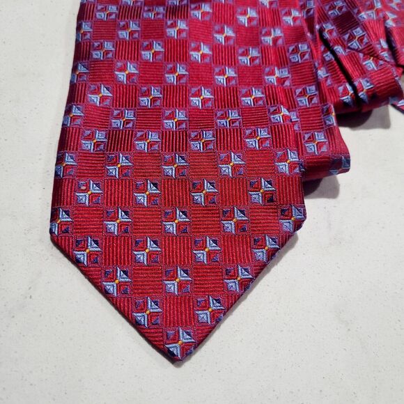 ROBERT TALBOTT BEST OF CLASS The Ascot Shop Geometric Print 100% SILK Tie $155 - Picture 2 of 8